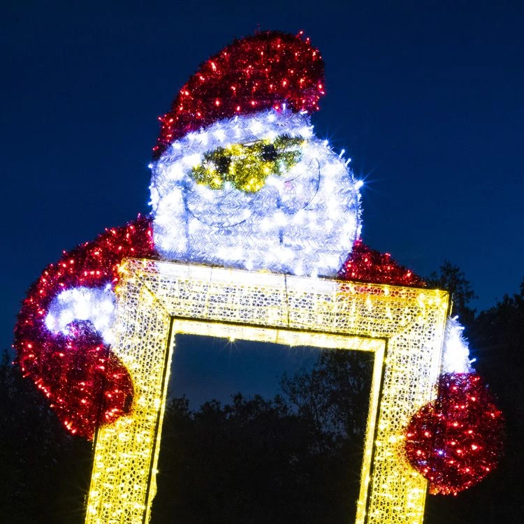 11.9' 3D Santa Photo Frame - Photo Op Display 5 11.9' 3D Santa Photo Frame - Photo Op Display - Image 5