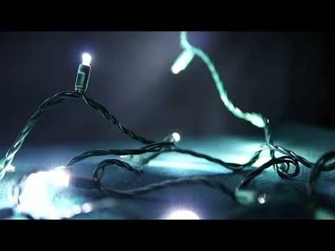 Slow Fade Warm White Wide Angle Conical - 4" Spacing, 70 Bulb, Grn Cord, UL Coaxial RY Plug - Full Wave 2 Slow Fade Warm White Wide Angle Conical - 4" Spacing, 70 Bulb, Grn Cord, UL Coaxial RY Plug - Full Wave - Image 2