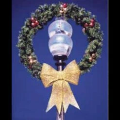 Wreath With Glittered Bow